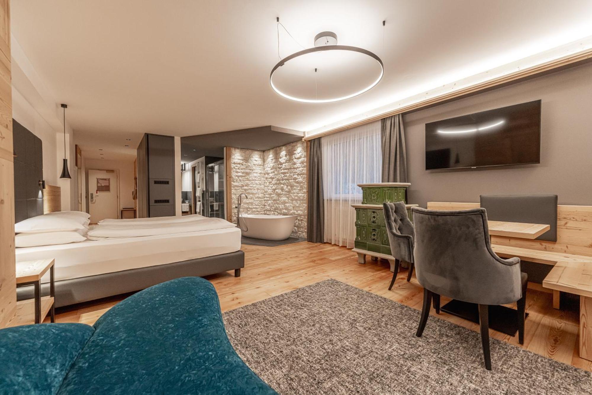 Croce Bianca Leisure & Spa Hotel Canazei Bagian luar foto