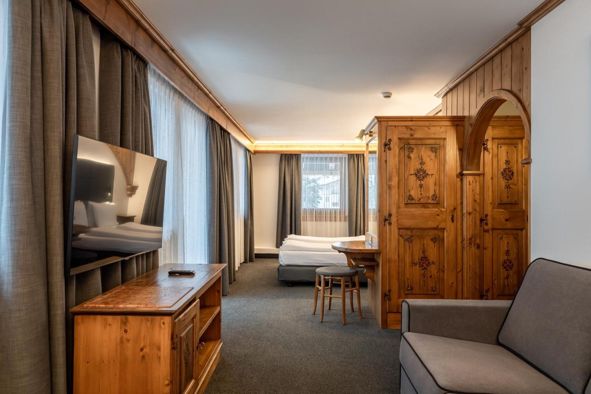 Croce Bianca Leisure & Spa Hotel Canazei Bagian luar foto